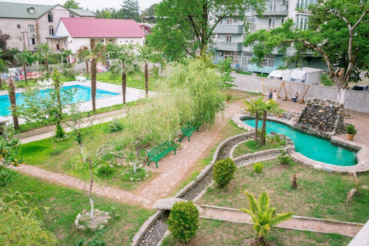 Sunrise Hotel 코불레티 외부 사진